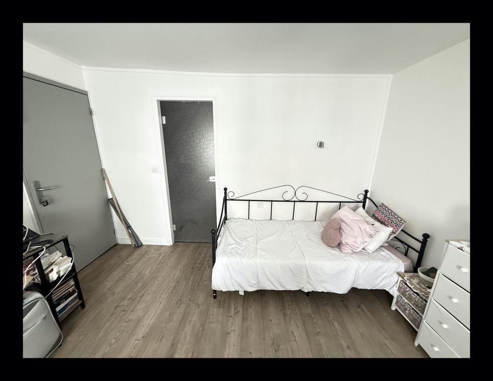 Appartement de type Studio + Cuisine séparée