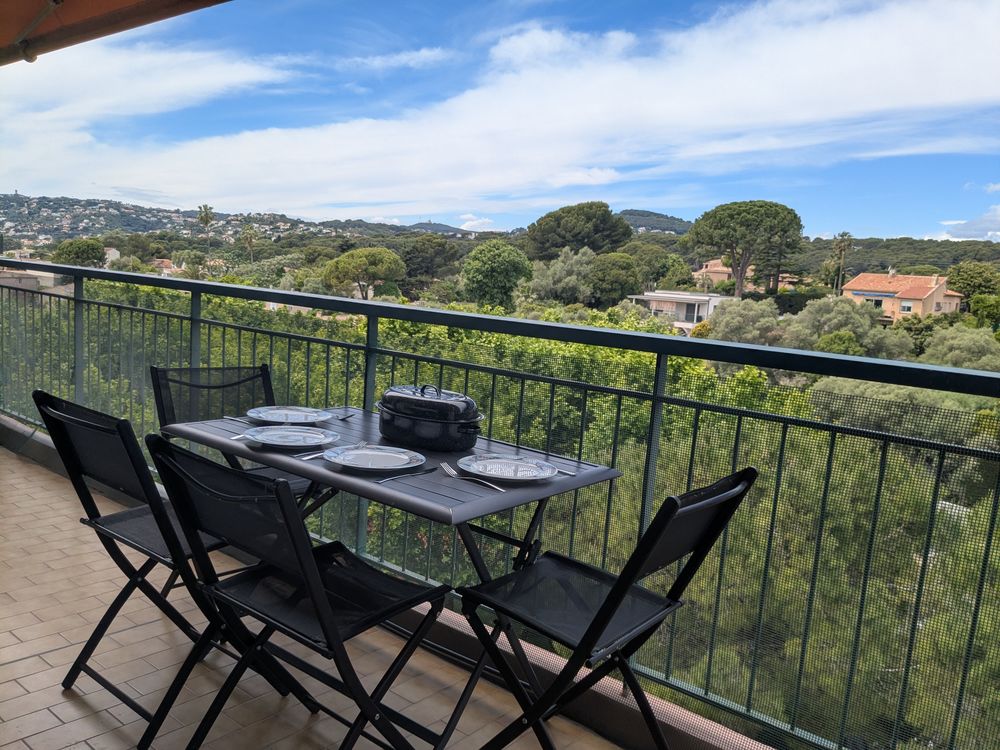 Spacieux T2 meublé et climatisé a Antibes