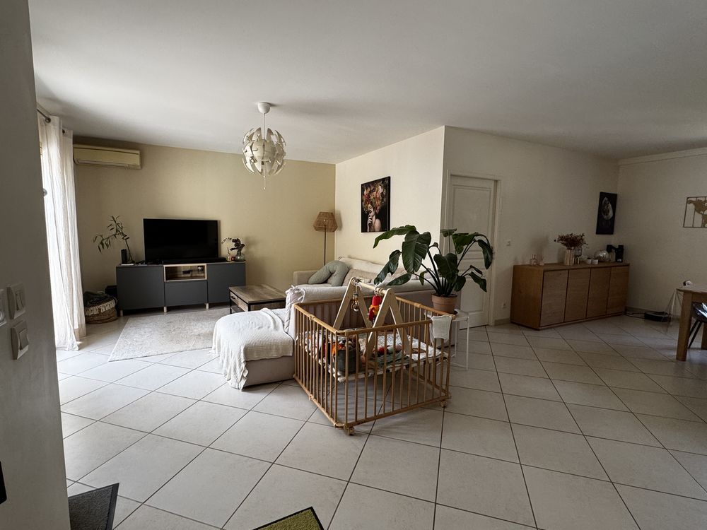Maison de plein pied 113m² avec piscine