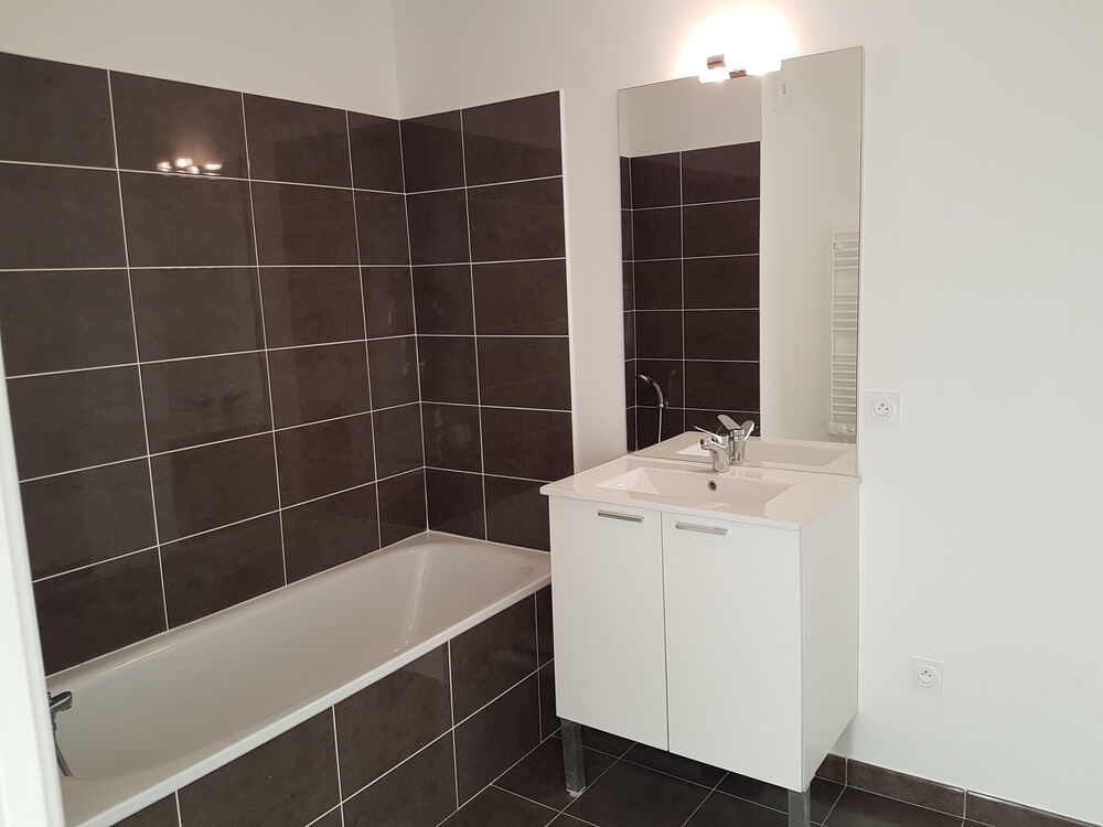 Appartement T3 57 m² sur Istres