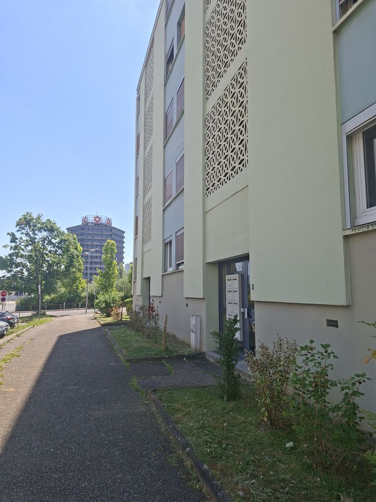 Apparemment f2 meublé