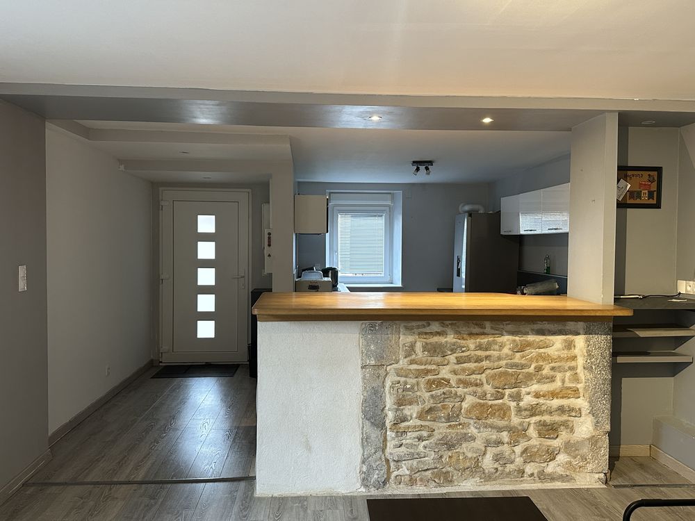 Appartement T3 lumineux 86m² avec parking - Franois