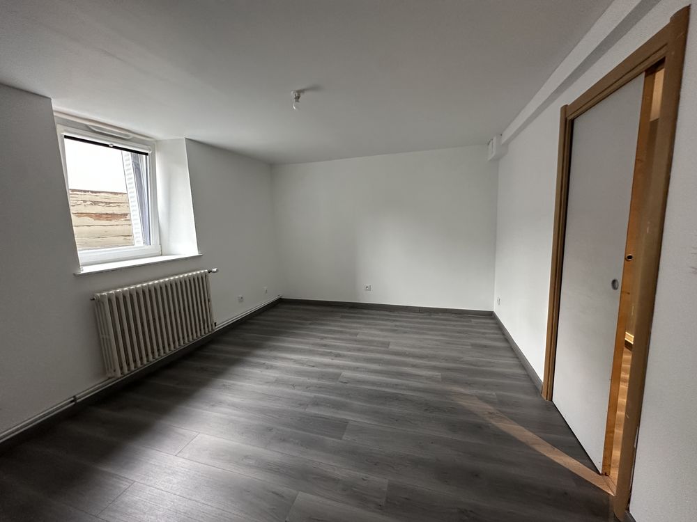 Appartement T3 lumineux 86m² avec parking - Franois