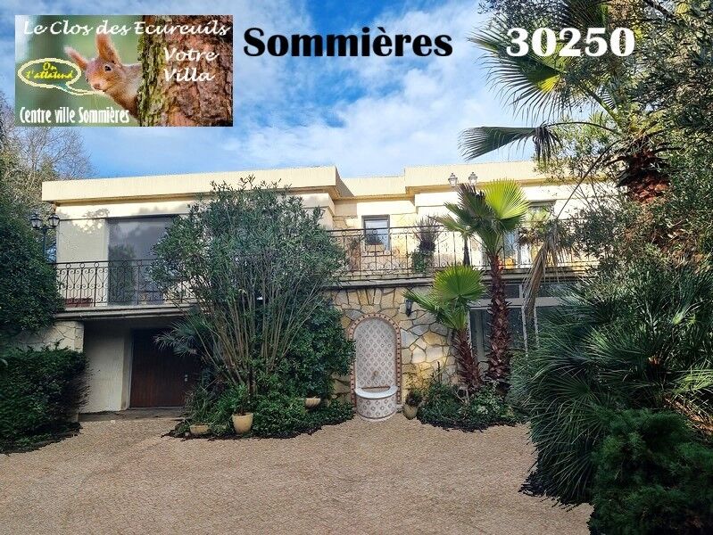 SOMMIERES , villa de 225 m² avec T3 indépendant