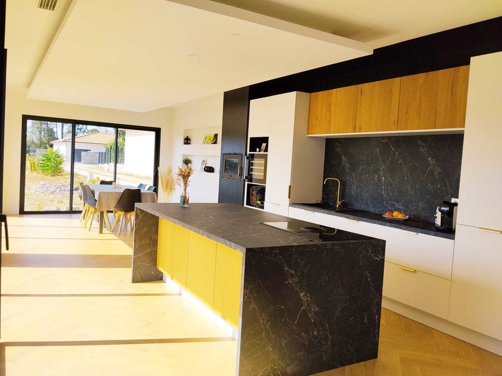 Villa contemporaine d'exception RE 2020 - 183 m² habitables