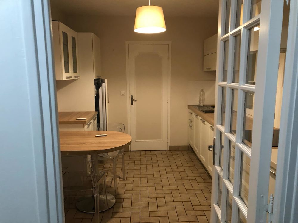 Maison 6 pièces - 160m2 - 36110 LEVROUX - 180000€