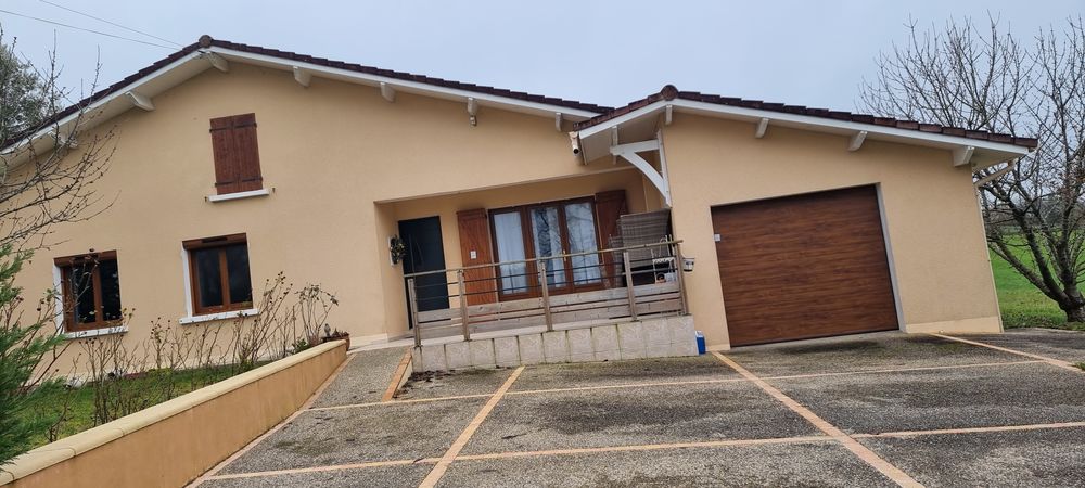 Maison de plain pied très bon état