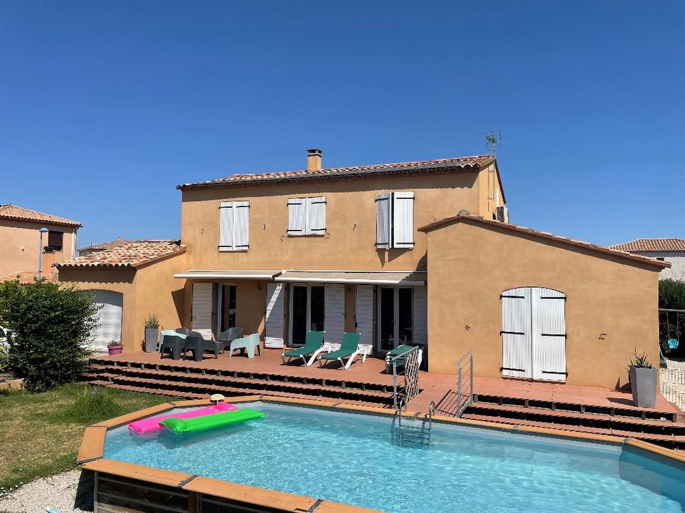 Villa 150 m2 hab, 920 m2 de terrain picine 4 km des plages