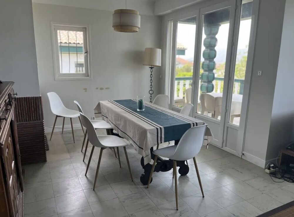 Maison meublée 80 m2 4 pièces Hendaye vue sur l'océan