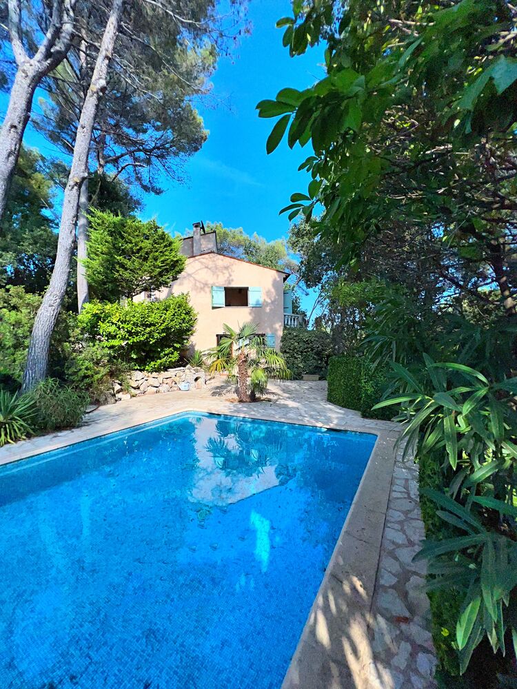 TOURRETTES-SUR-LOUP ? BELLE VILLA PROVENÇALE AVEC PISCINE -
