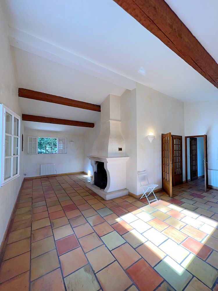 TOURRETTES-SUR-LOUP ? BELLE VILLA PROVENÇALE AVEC PISCINE -