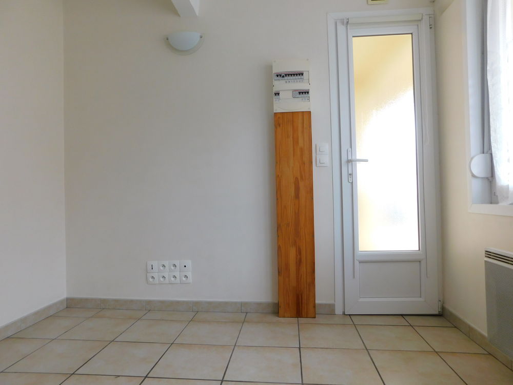 studio équipé + garage
