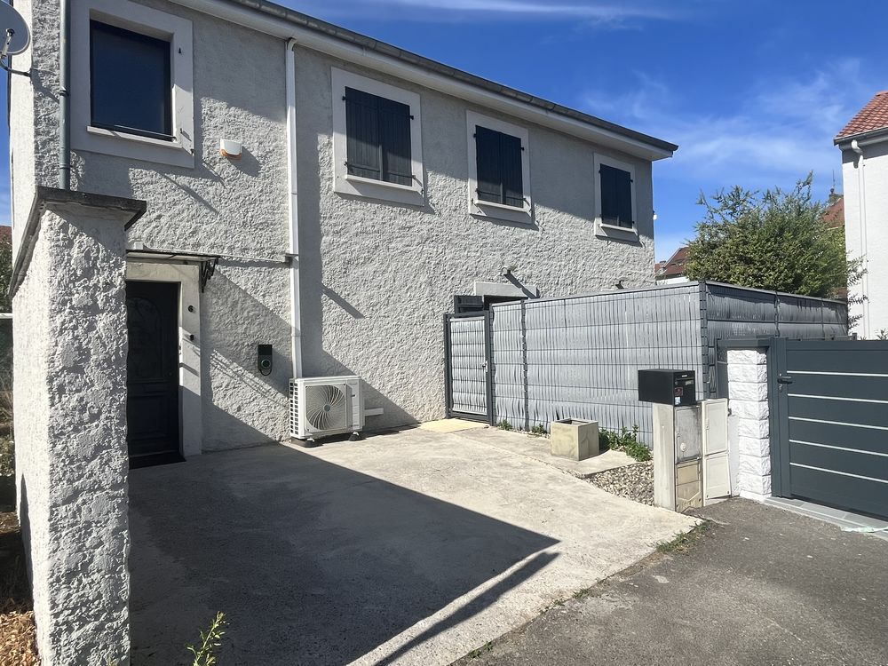 Maison - 5 pièces - 126 m²