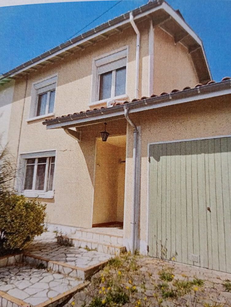 Maison à Orthez 64300