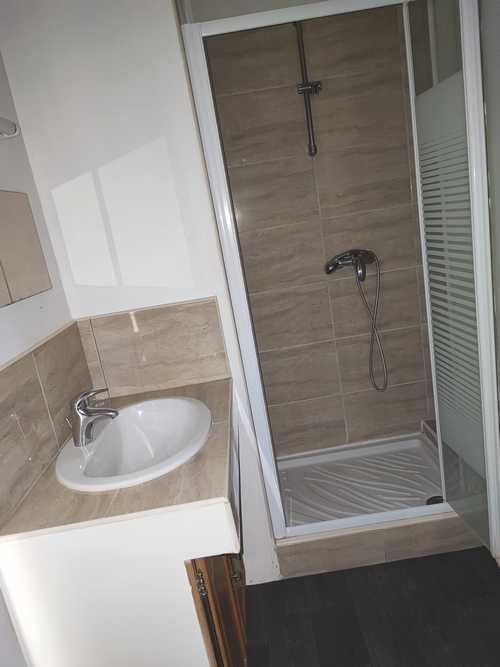 F1 30M2 centre ville Noyon