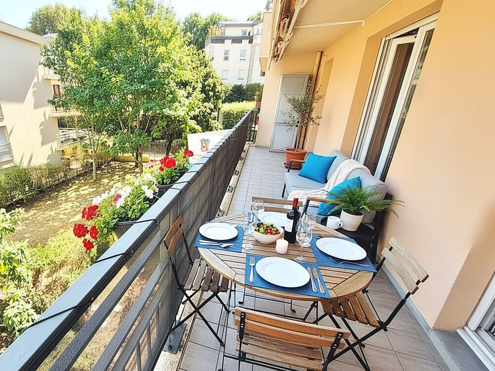 4P 89,5 m² terrasse ouest + parking / Meudon-sur-Seine limite avec Issy les Moulineaux