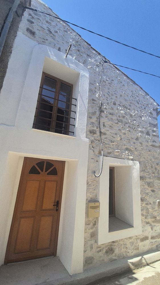 Maison de village entièrement rénovée