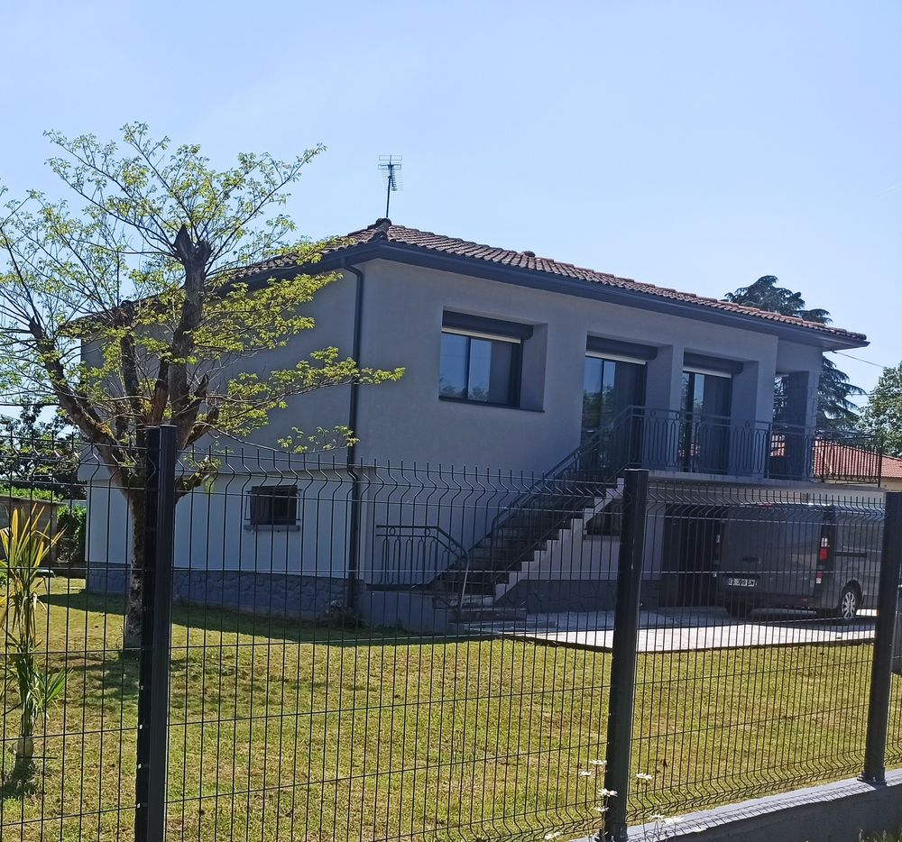 Belle maison entièrement rénovée!
