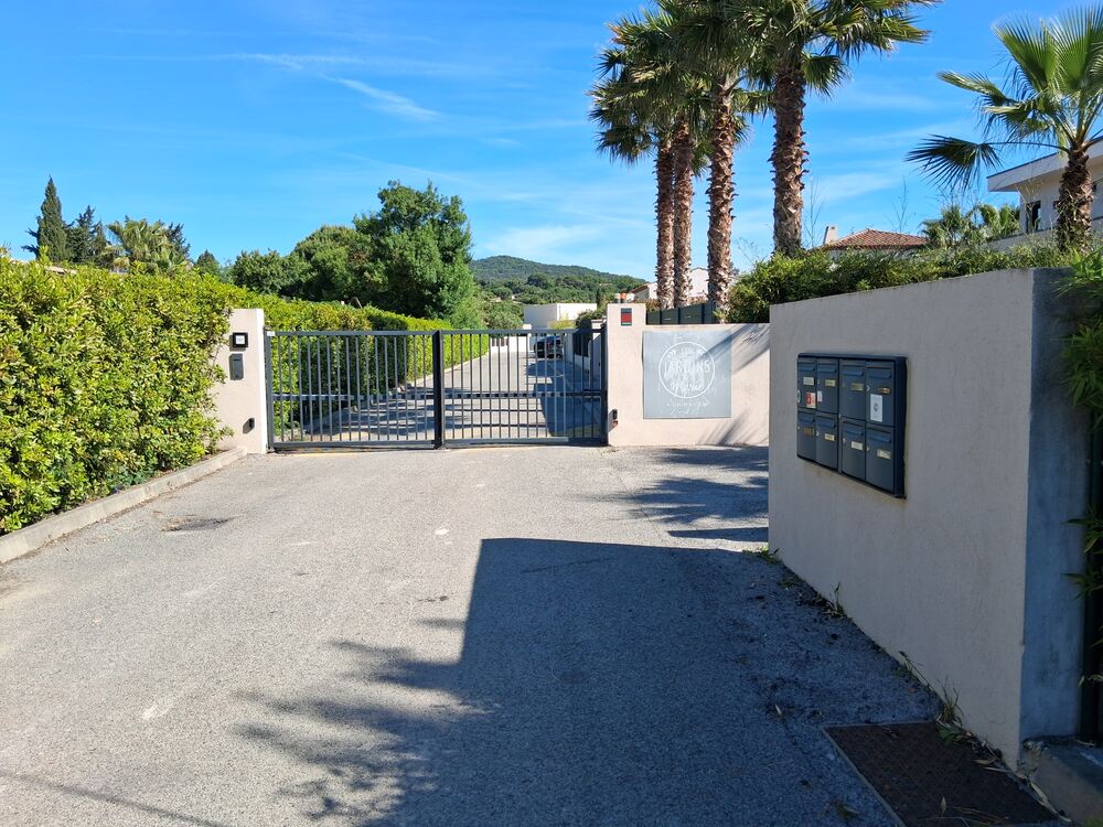 LES JARDINS DE MARIE GRIMAUD