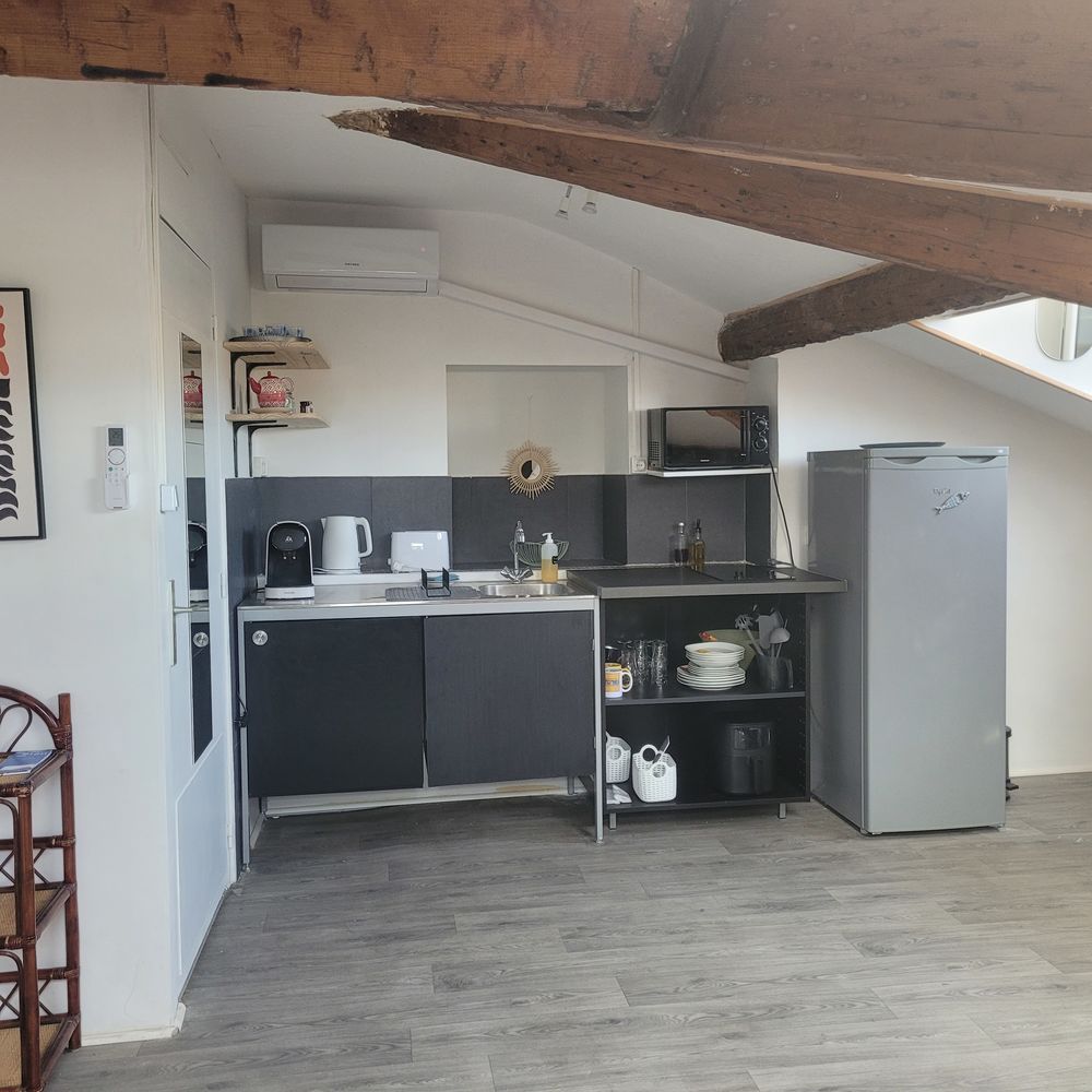 Studio Toulon Haute Ville - à proximité des gares