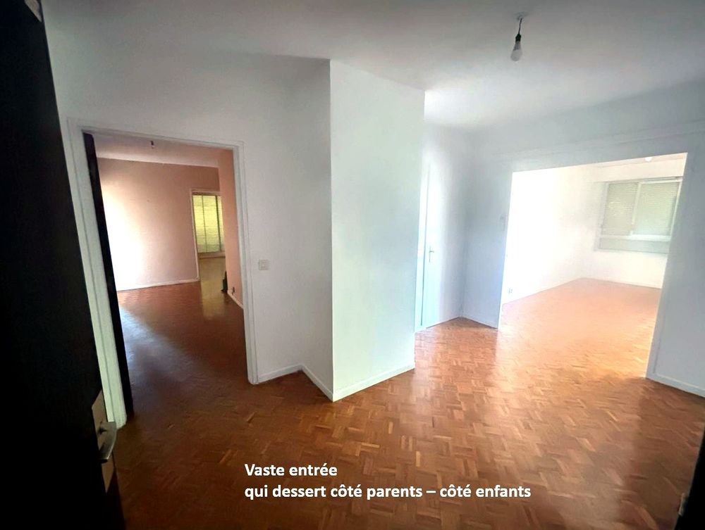 Marseille Saint Anne T6 de 136m² lumineux clim garage double