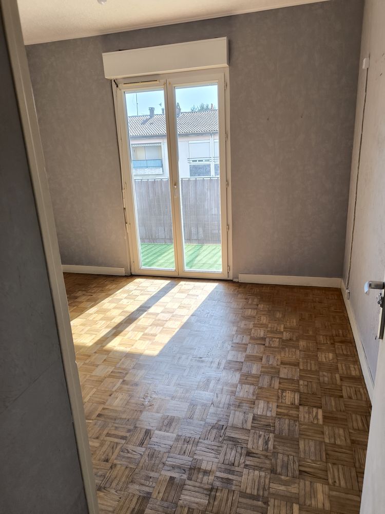 Bel appartement T4 (75 m²) avec balcon, cave et parking