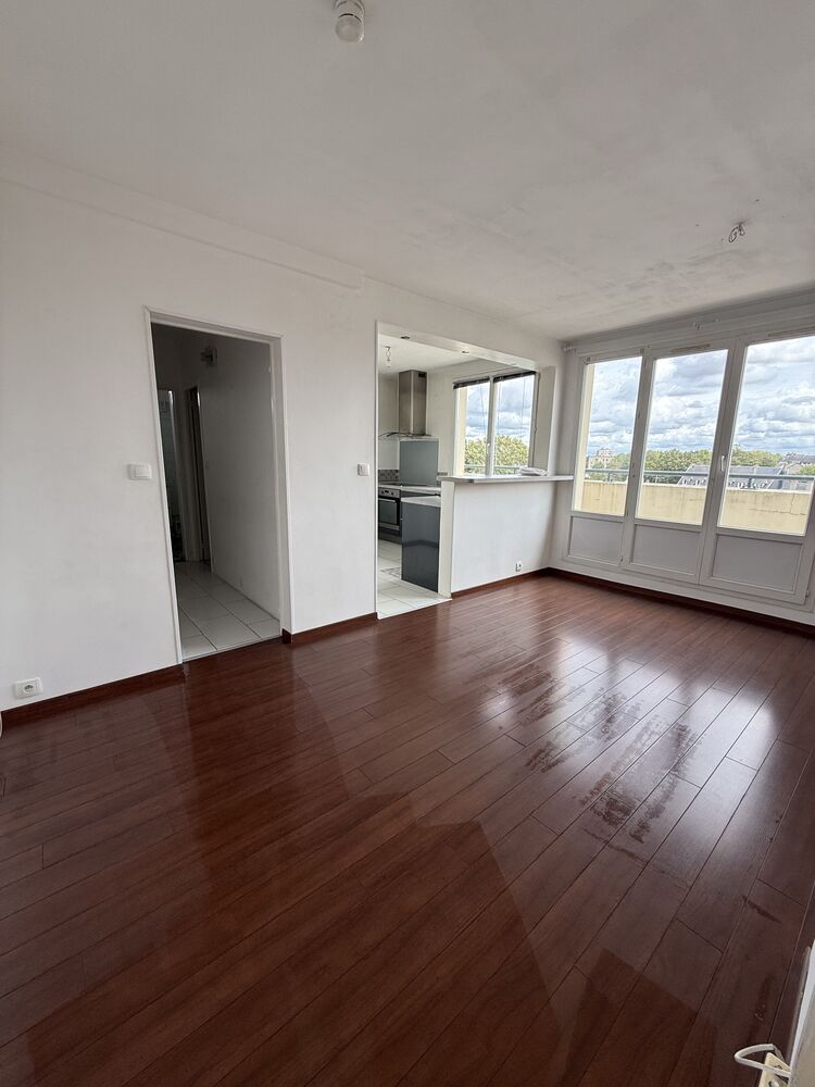 Appartement T2 43 m² entièrement rénové ? Balcon, parking et