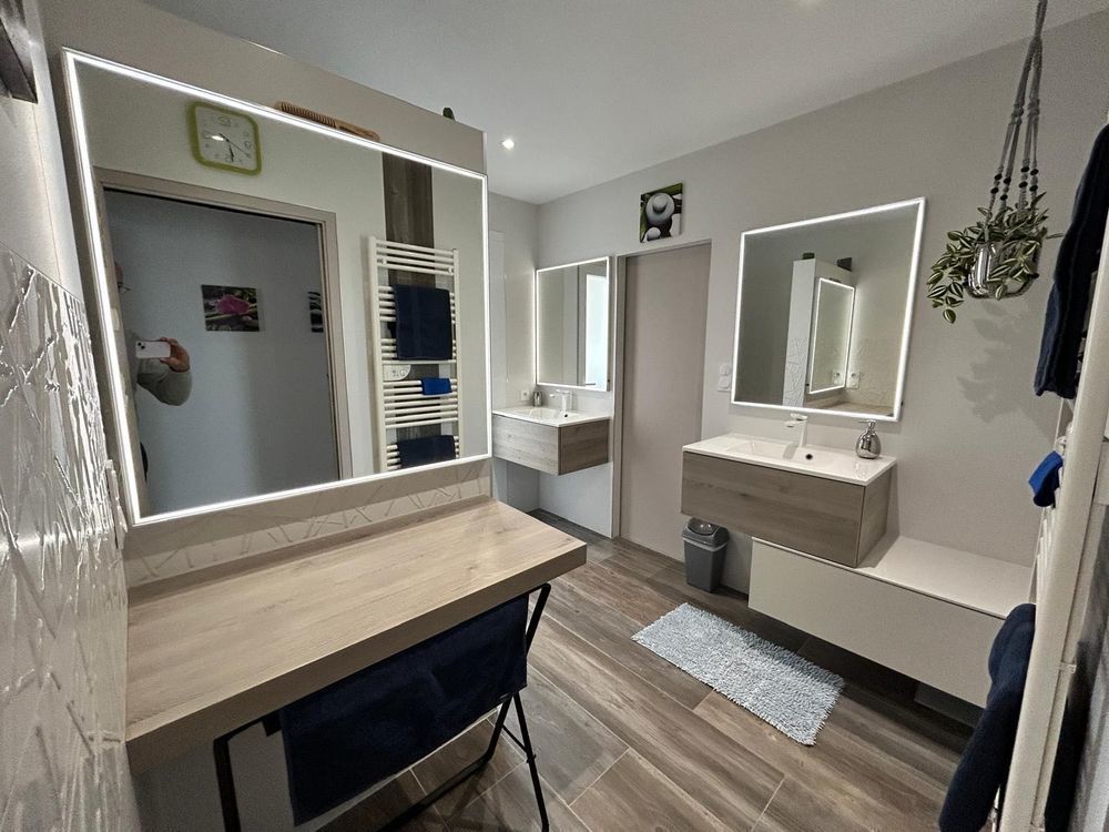 PAVILLON - CLE EN MAIN