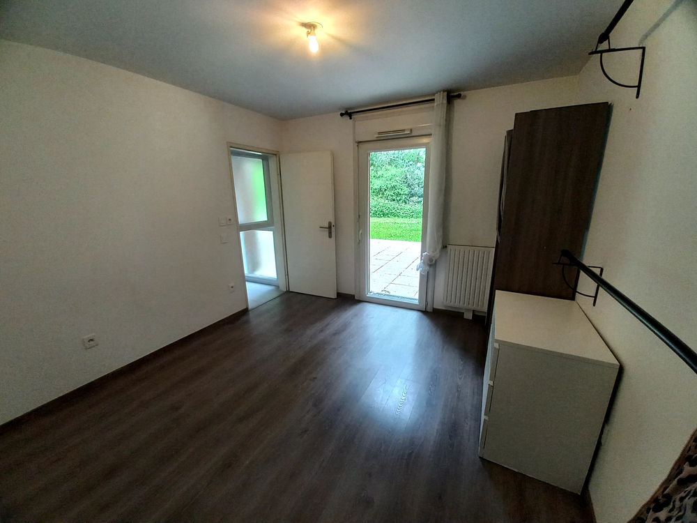 Appartement Moderne en Rez-de-Jardin avec Grande Terrasse