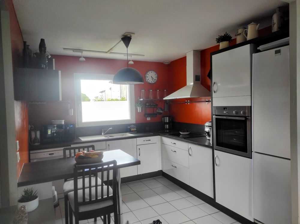 Maison: 4 pièces / 81.80 M2