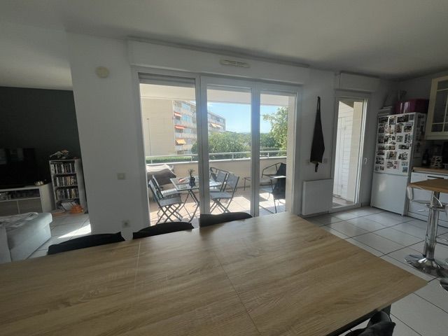 Appartement T3 avec garage à bourg les valence