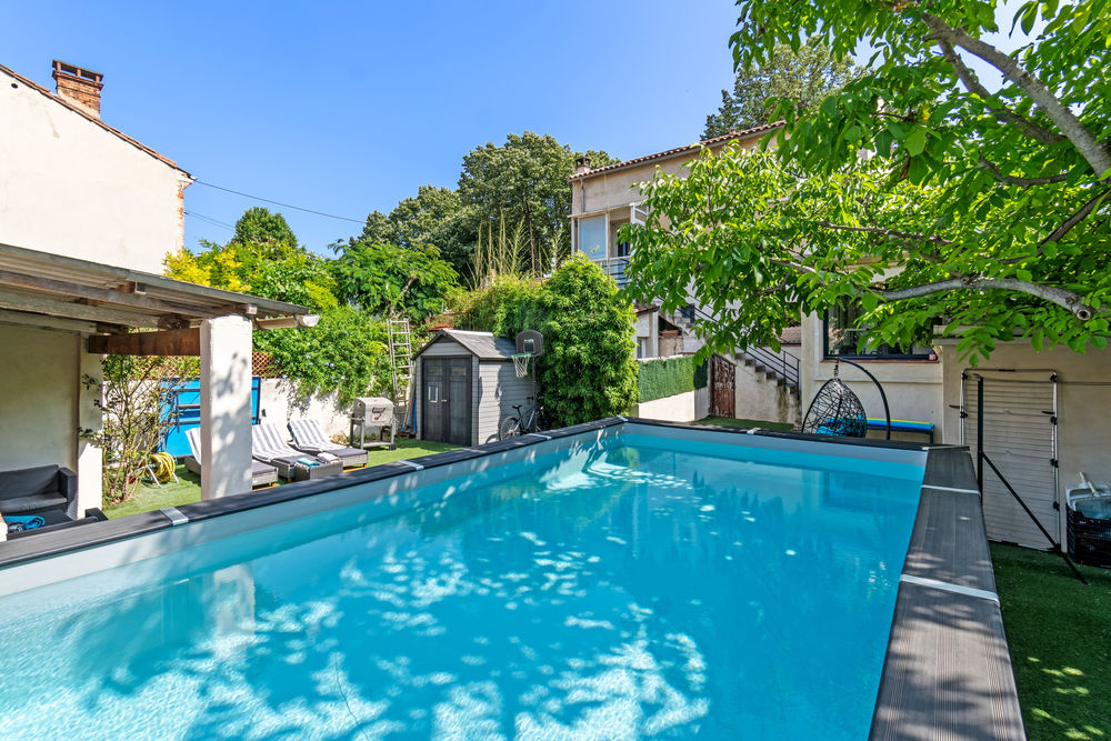 Maison d'architecte 224 m² dépendance, piscine et jardin