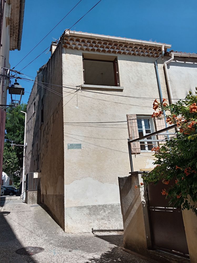 Maison de village à rénover 41m² habitables + cave + grenier