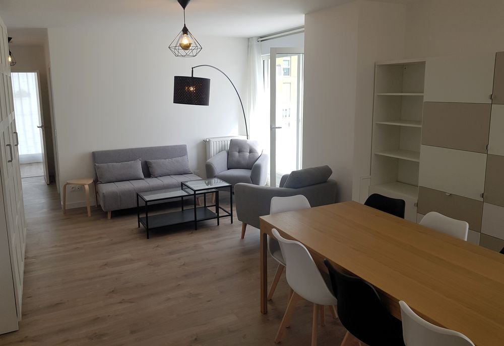 Appartement T2bis/T3 avec terrasse et balcon - Grésillons