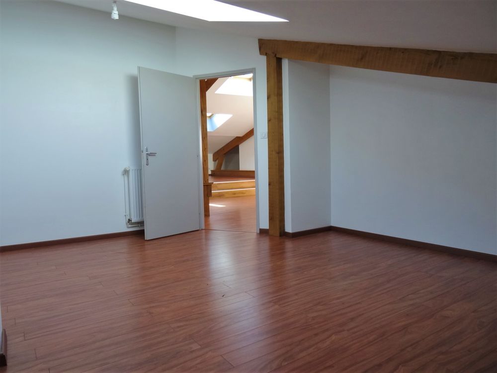 VALENTIGNEY PROCHE CENTRE T3 DE 60 M2