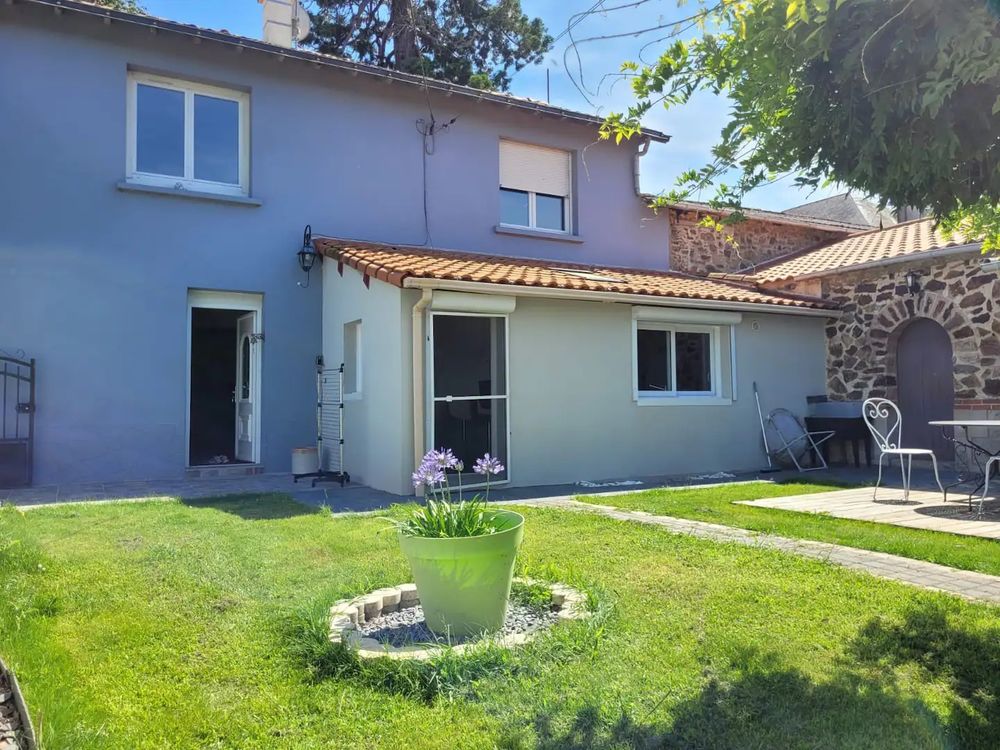 GRANDE MAISON