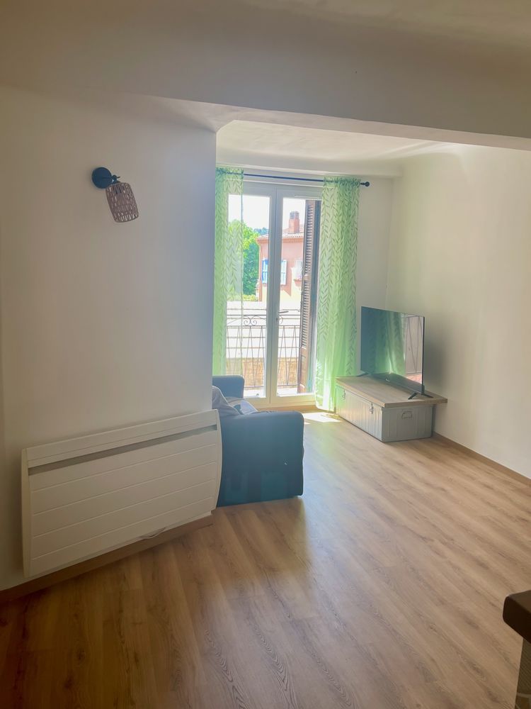 Appartement 3 pièces 50 m² avec cour intérieure