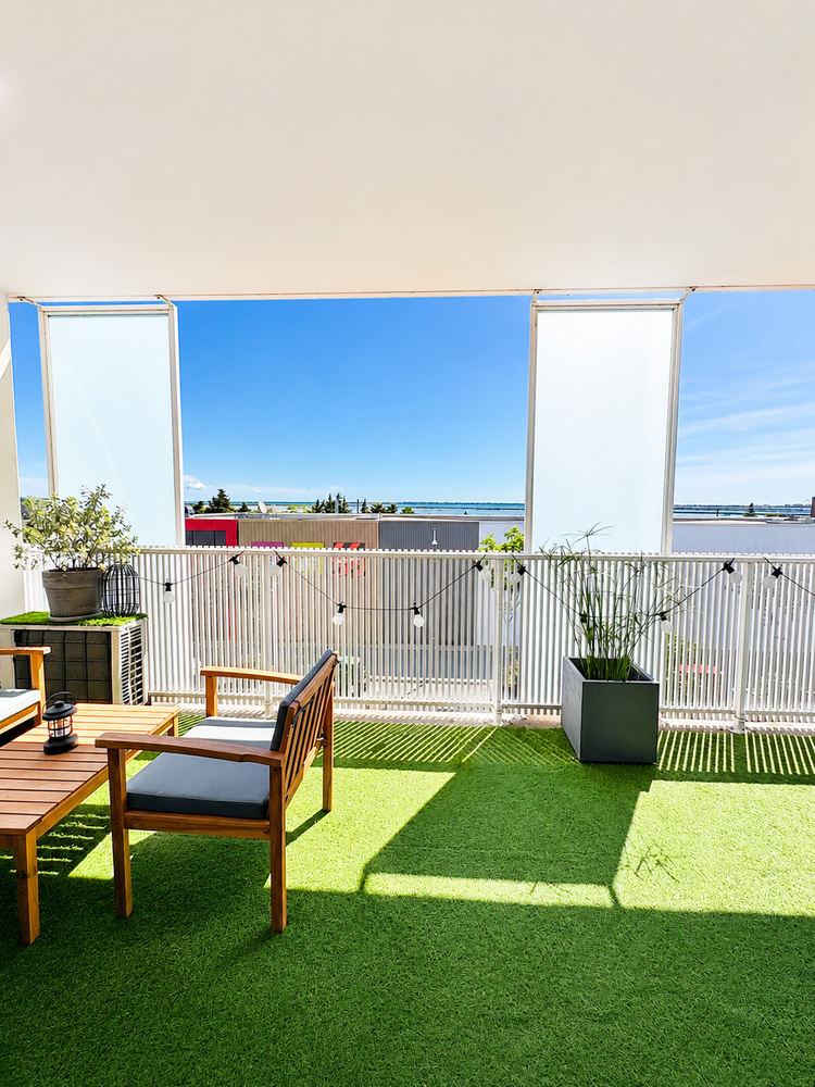 FRONTIGNAN ? T2 avec grande terrasse et vue sur les étangs