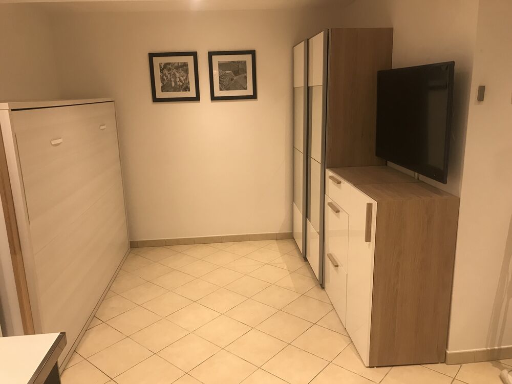 Studio T1 entièrement meublé à Port Saint Louis du Rhône