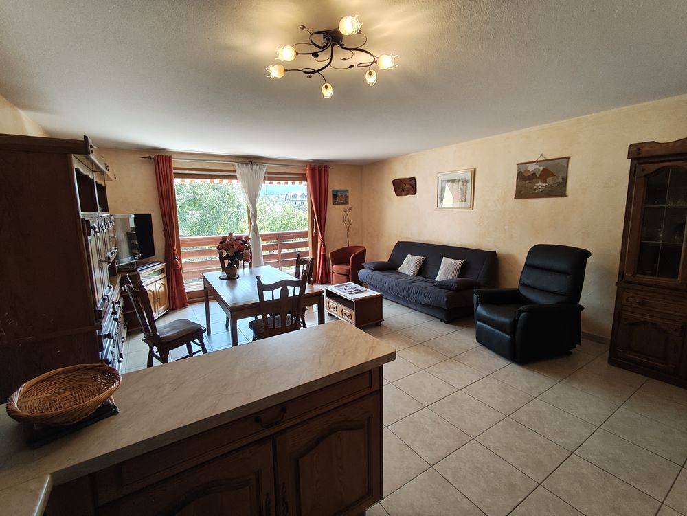 3 pièces 2 chambres 65 m² à EMBRUN 05