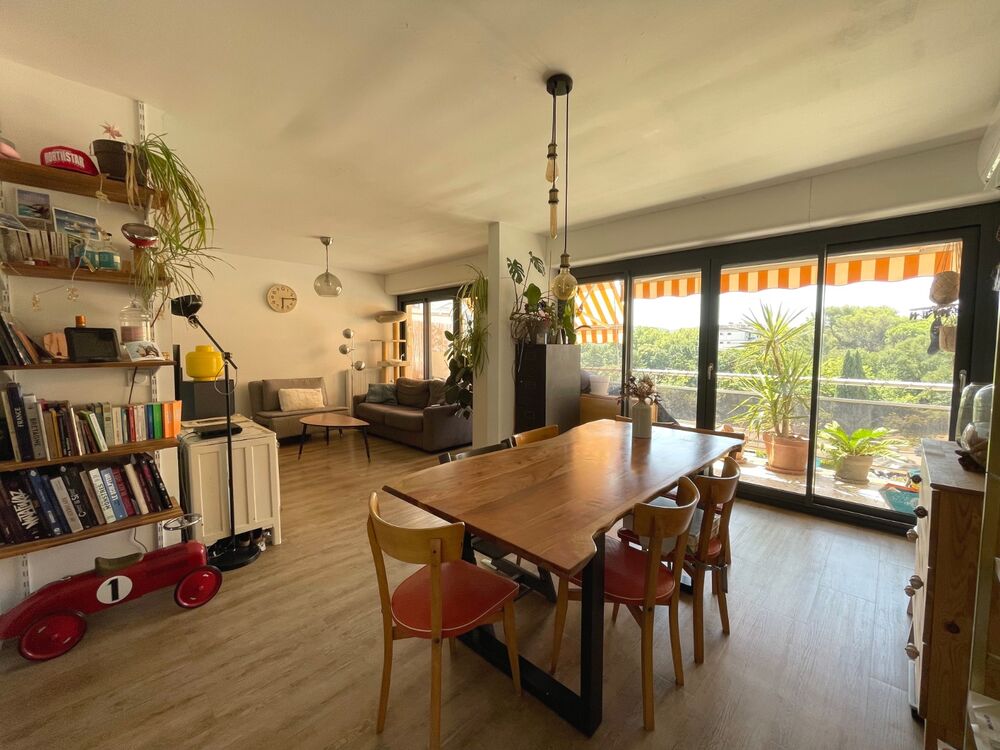 Appartement T3/4 76m2 dans résidence avec piscine