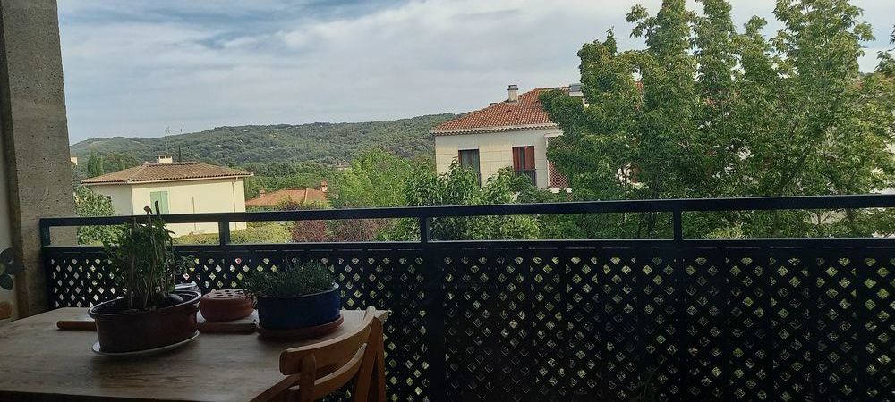 4 pièces avec balcon et parking, 88 m2 Aix Facultés