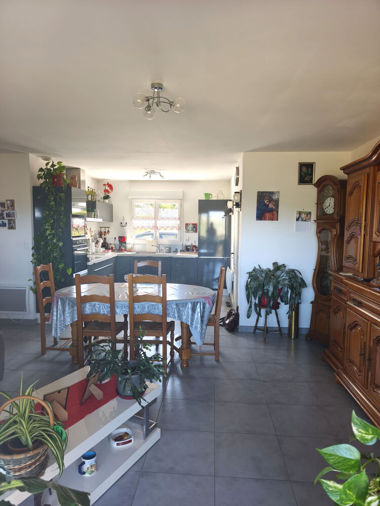 BELLE MAISON DE PLAIN PIED A UCEL