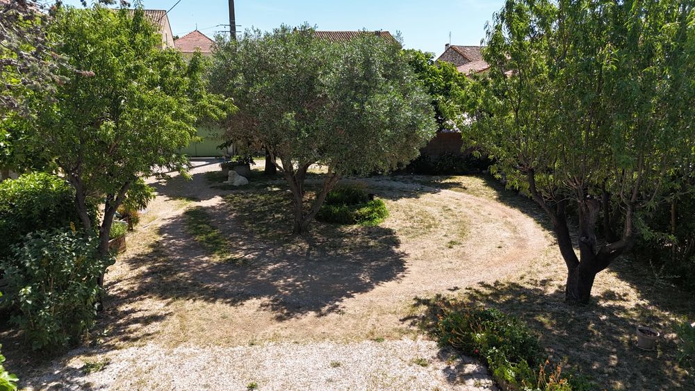 Maison vigneronne 170 m², remise 180 m² terrain 980m²