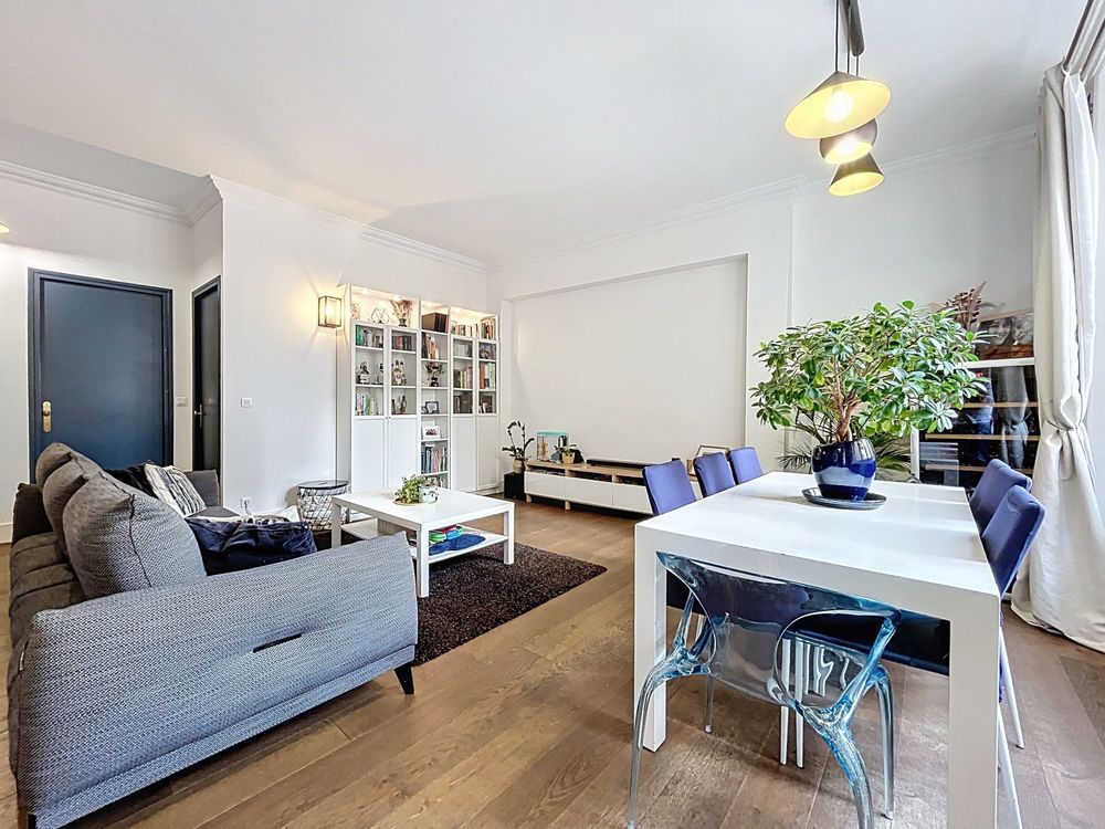 Appartement T4 - 92 m2 - Ancien, lumineux et calme - Lyon 7e