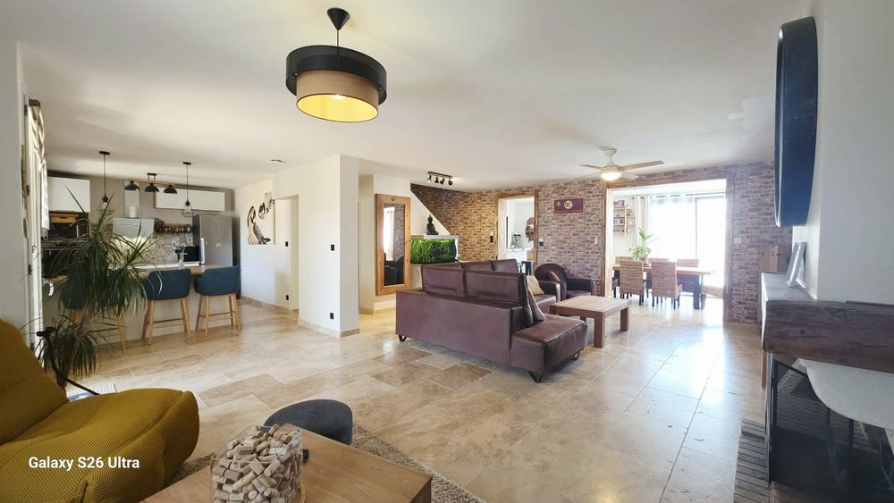 FRONTIGNAN MAISON FAMILIALE RÉNOVÉE 173 m² ? 5 CHAMBRES
