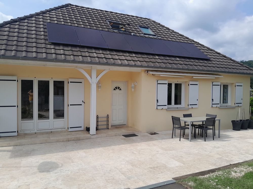 MAISON FAMILIALE A ARGENTAT SUR DORDOGNE
