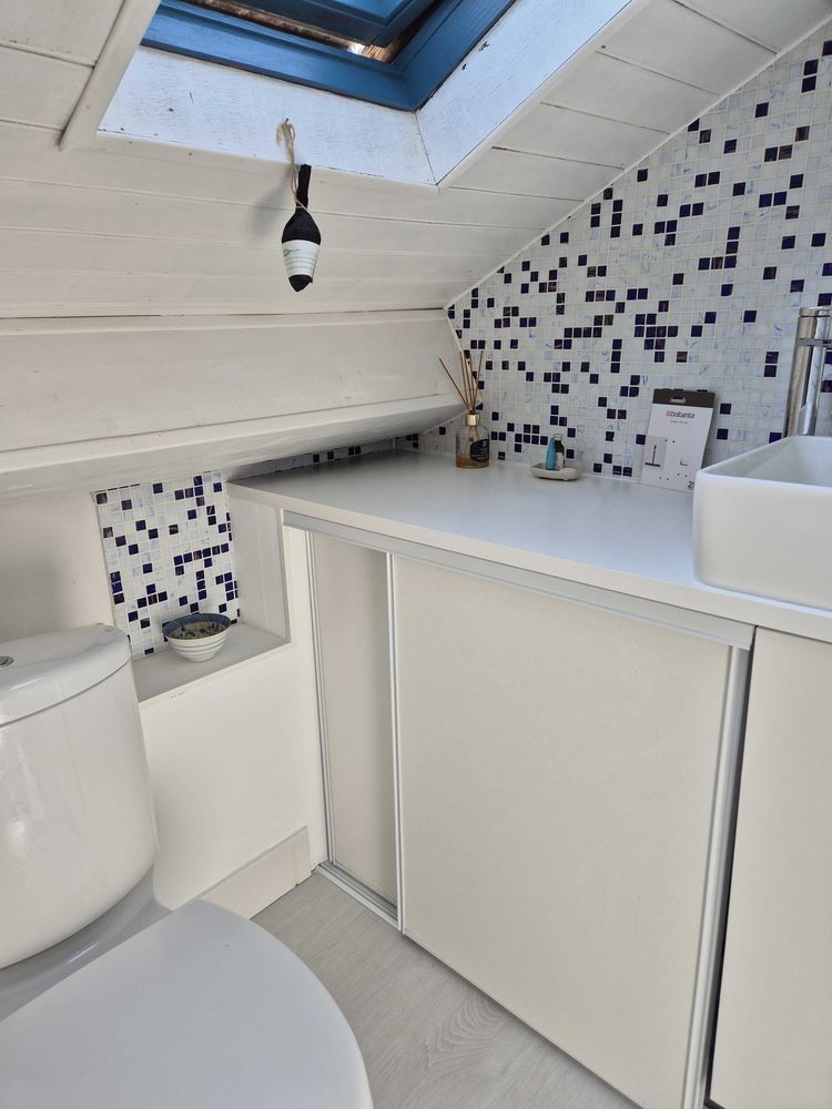 Studio meublé terrasse et parking pour 9 mois