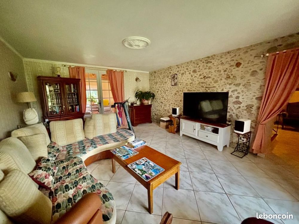 Maison Atypique de 170 m² à 30 min de Toulouse