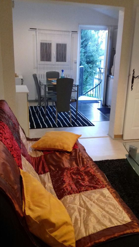 F1 30 M2 + Petit jardin MEUBLE ETUDIANT OU MOBILITE